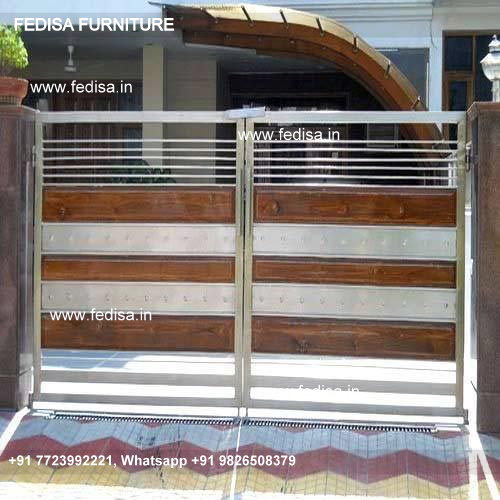 Lohe Ke Gate Ke Design Modern House With Gate Running Gate Design Pipe