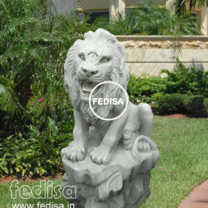 Stone Dog Garden Ornaments Metal Cat Garden Ornament Pig Garden Ornament