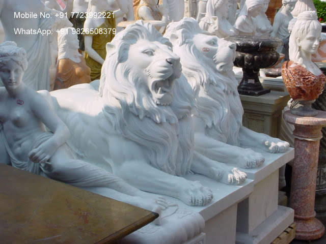 Stone Garden Lions Sculptures Bronze Stag Statue Welcome Bear Statue