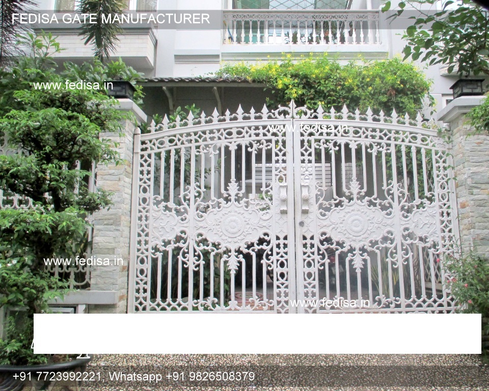 Boundary Wall Design With Gate Large Gate Design Modern Front Wall And Gate Designs Main Gate Slope Design