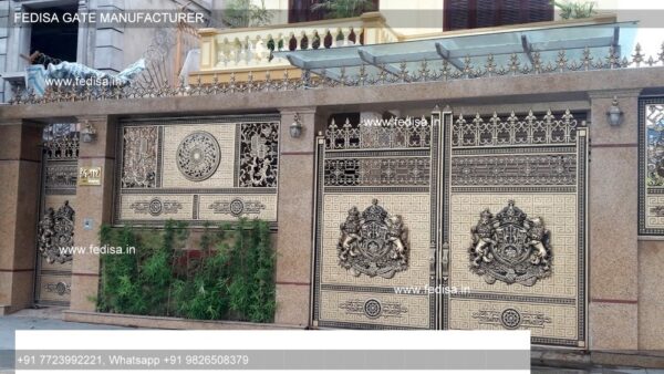 Boundary Wall Design With Gate Lohe Ke Pipe Ka Gate Lohe Wale Gate Gate Design Latest 2020