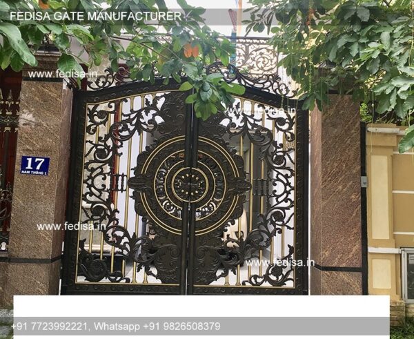 Steel Gate Design For Home Brick And Wrought Iron Fence Designs Makan Ka Get Dijain Gate Design Loha