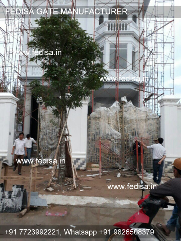 Boundary Wall Design With Gate Grill Design For Boundary Maharaja Gate Grill Modern Fence And Gate Design