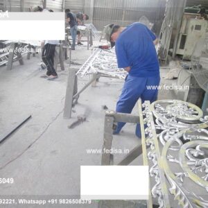 Ss Staircase Railing Design Grill Design For Roof Railing Best Railing Design For Stairs