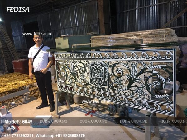 Latest Handrail Designs Front Portico Grill Design Railing Design Lohe Ki