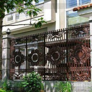Lohe Ki Chhat Ki Railing Simple Grill Window Horizontal Grill Design For Balcony