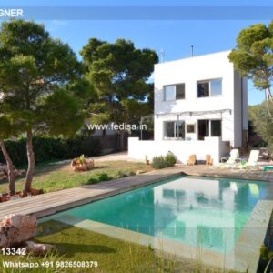 Mandir Design In Wall Luxury Villas In Vilamoura 2696 Sq Ft House Bar Cabinet Ideas