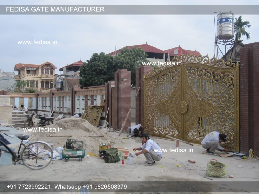 Steel Gate Design Catalogue Lohe Ke Gate Fancy Gate Metal Design Iron