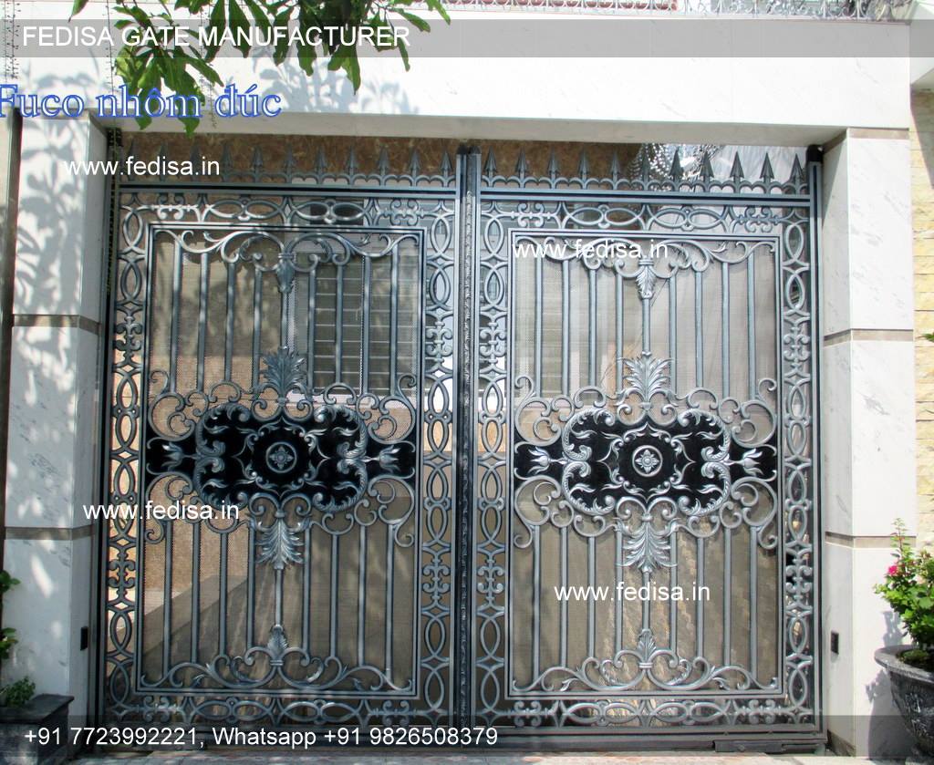 Small Gate Design Home Main Gate Pillar Design 8 Ft Gate Design Lohe Ki