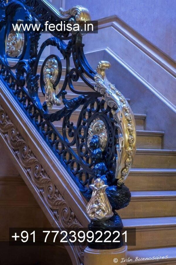 Luxury Classic Steel Pipe Stair Railing Expanded Metal Stairs Stairs Stainless Steel Railings