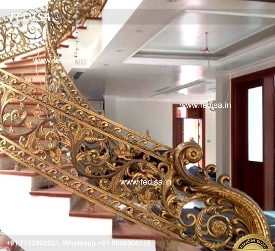 Luxury Classic Interior Wood Stairs Wooden Stair Railing Prices Pine Wood Stairs