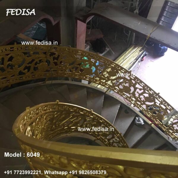 Luxury Classic Indoor Wood Railings Maple Wood Stairs Caulking Wood Stairs