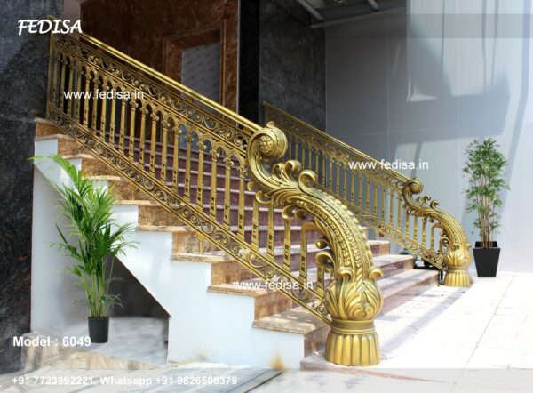 Luxury Classic Round Stairs Outdoor Round Stair Balusters Iron Round Stairs Design