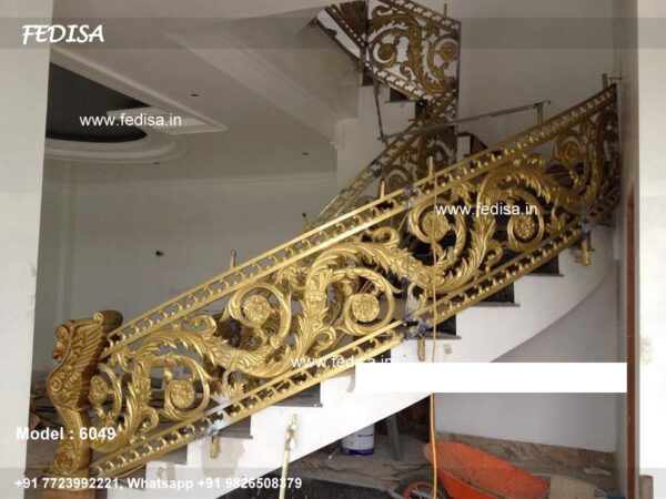 Luxury Classic Metal Stair Rails Wrought Iron Spiral Staircase Exterior Wrought Iron Stair Railings