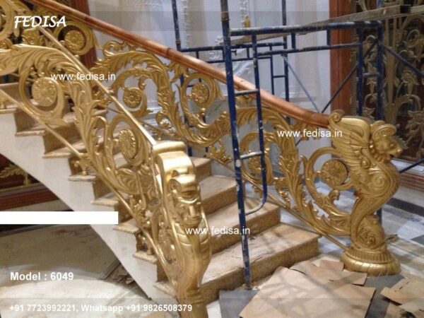 Luxury Classic Outdoor Metal Spiral Staircase Stair Steel Railing Decorative Handrails For Stairs