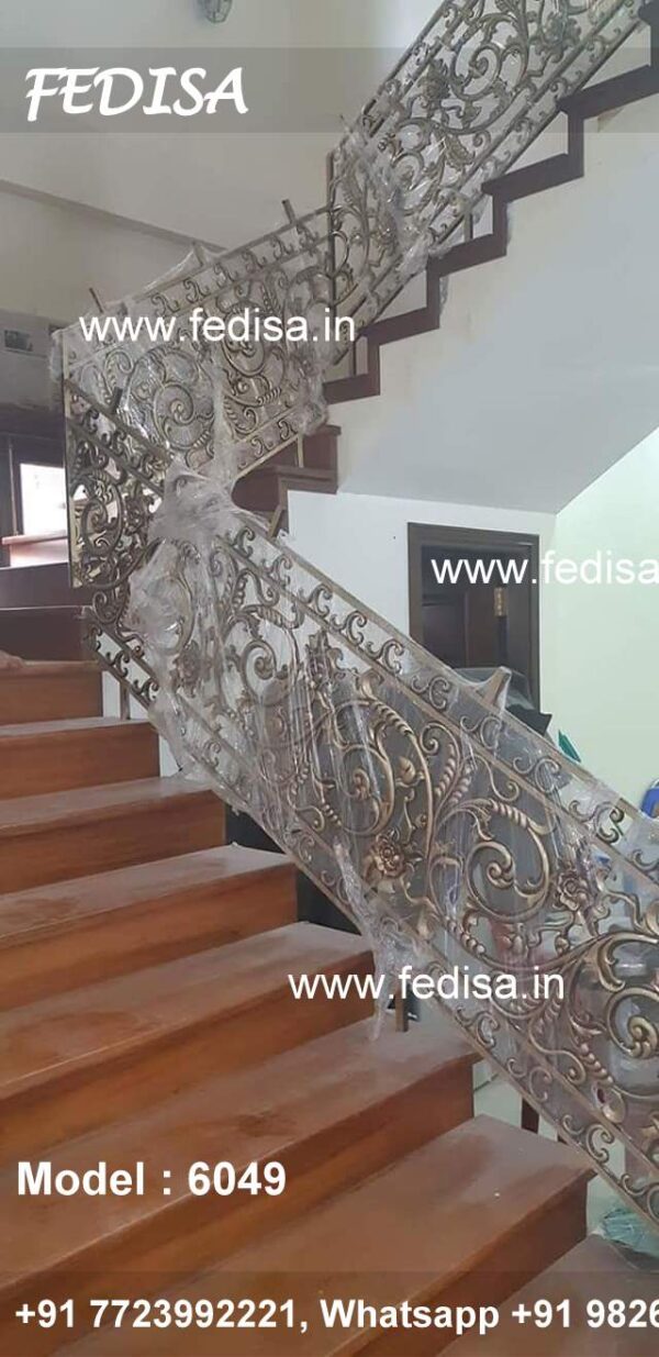 Luxury Classic Steel Stair Balustrade Steel Glass Staircase Structural Steel Stairs