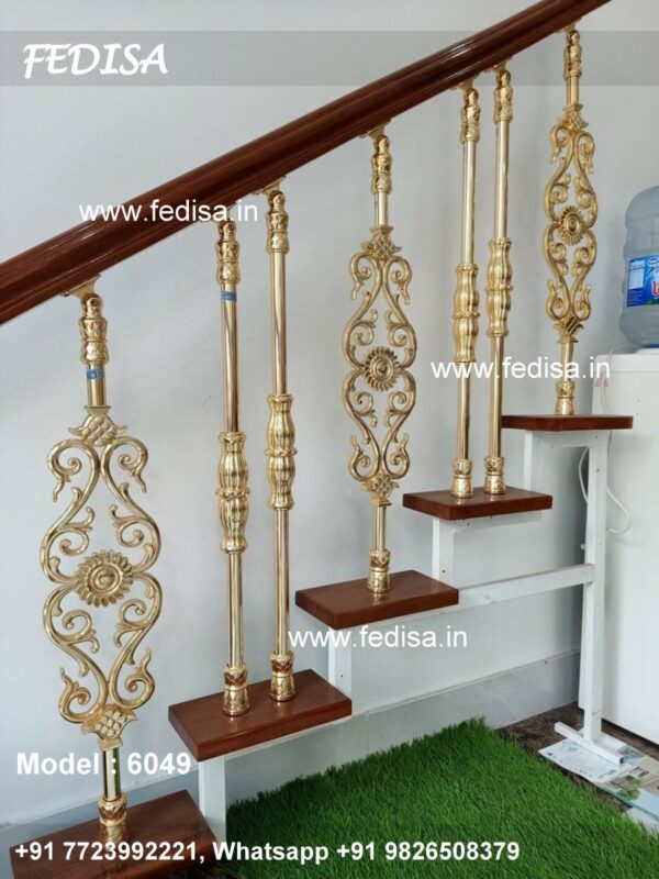 Luxury Classic External Wooden Staircase Wooden Stair Banister Grey Wood Stairs