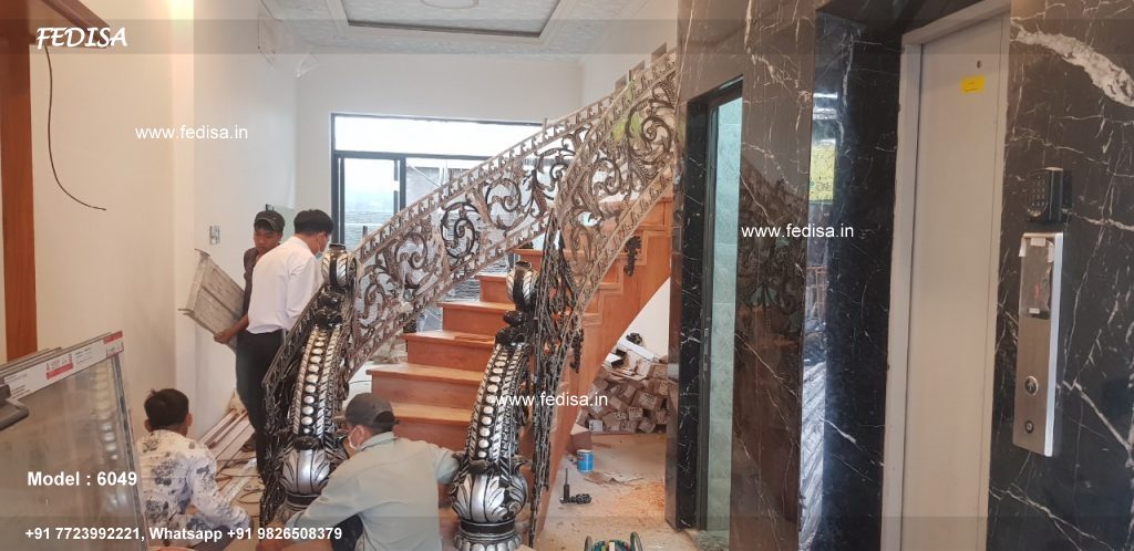 Luxury Classic Contemporary Wooden Staircase Indoor Wooden Stairs Temporary Wood Stairs