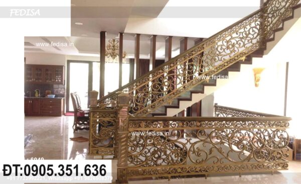 Luxury Classic Circular Deck Stairs Self Supporting Spiral Staircase Metal Spiral Staircase Cost