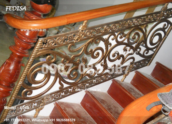 Luxury Classic Cast Iron Stair Railing Iron Stairs Outdoor Outdoor Metal Spiral Staircase