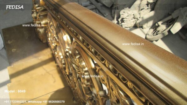Luxury Classic Metal Newel Posts Stairs Steel Rods For Stairs Iron Shop Spiral Stairs