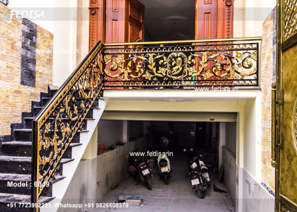Luxury Classic Decorative Metal Stair Railing Rot Iron Staircase Iron Stair Rods