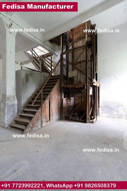 Metal And Glass Staircase Walnut And Glass Staircase Glass Staircase White Glass Tread Staircase