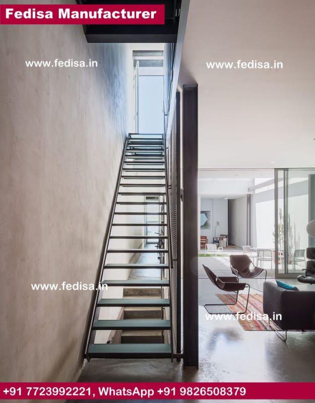 Grating Stair Wooden Circular Staircase Modern Wood Banister Indoor Wood Railings