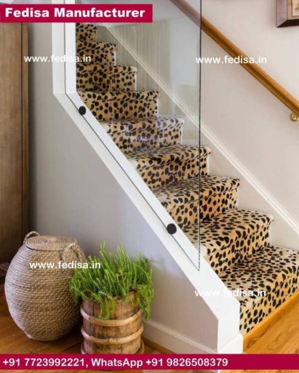 Metal Floor Plate Stairs Staircase 600Mm Wide Staircase 90 Degree Turn Staircase 911 Call