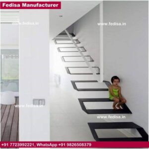 Steel And Glass Staircase Plan Of Dog Legged Staircase Dog Leg Stairs Plan Dog Legged Staircase Drawing