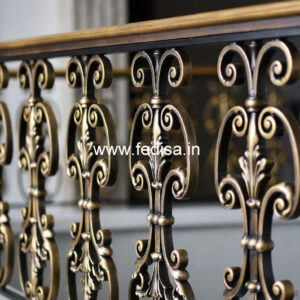 Creative Balcony Design Ideas With Railings No-278