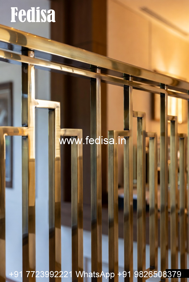 Top Railing Design Trends For 2026 Homes No-284