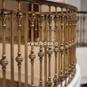 Simple And Stylish Balcony Railing Design Ideas For Small House No-809
