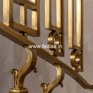 Stylish Balcony Decor With Railings No-19414