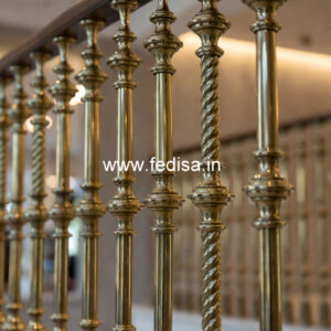 Creative Balcony Decor Ideas With Railings No-19306