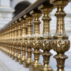 Stylish Balcony Design Ideas With Steel Railings For Homes No-19582