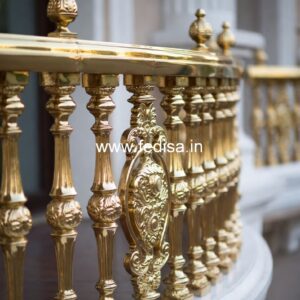 Modern Balcony Design With Glass Railings No-24467