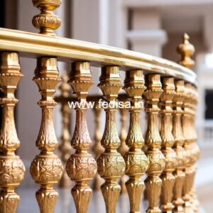 Creative Balcony Styling With Railings No-26161