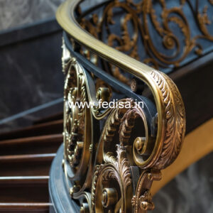 Creative Balcony Design Ideas With Stylish Railings No-21513