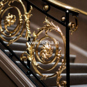 Elegant Balcony Design Ideas With Railings No-22719