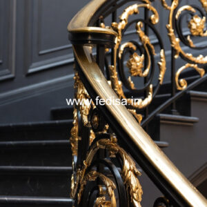 Modern Balcony Design With Glass Railings No-27865