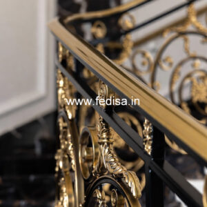 Modern Indian Balcony Ideas With Railings No-28920