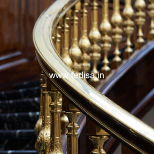 Modern Balcony Design With Glass Railings No-29198