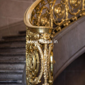 Modern Balcony Design With Stylish Steel Railings No-29658