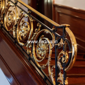 Modern Balcony Design With Stylish Railings India No-31430