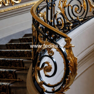 Creative Balcony Styling With Railings No-31624