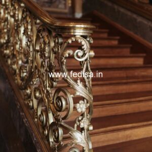 Creative Balcony Styling With Railings No-36355