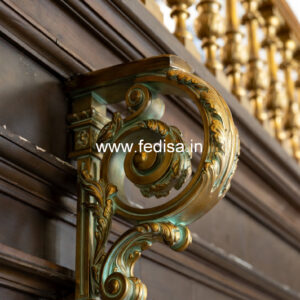 Modern Balcony Design With Glass Railings No-39392