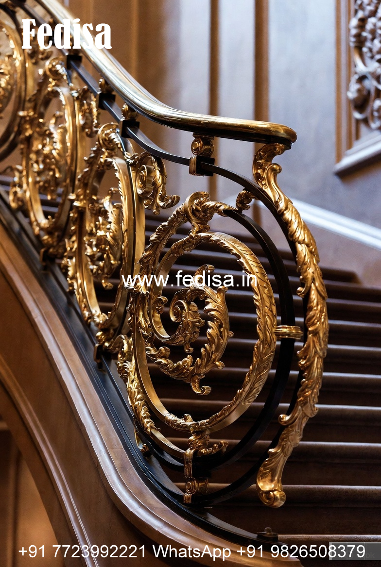 Elegant Balcony Design Ideas With Railings No-39709