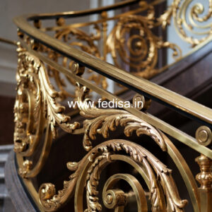 Elegant Balcony Design Ideas With Stylish Railings No-39884